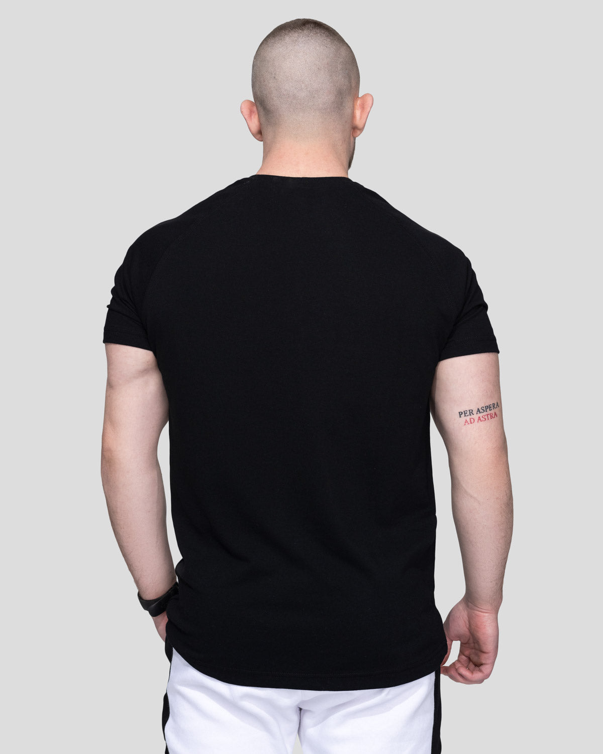 IK.Stylee Тениска "Believe" Black